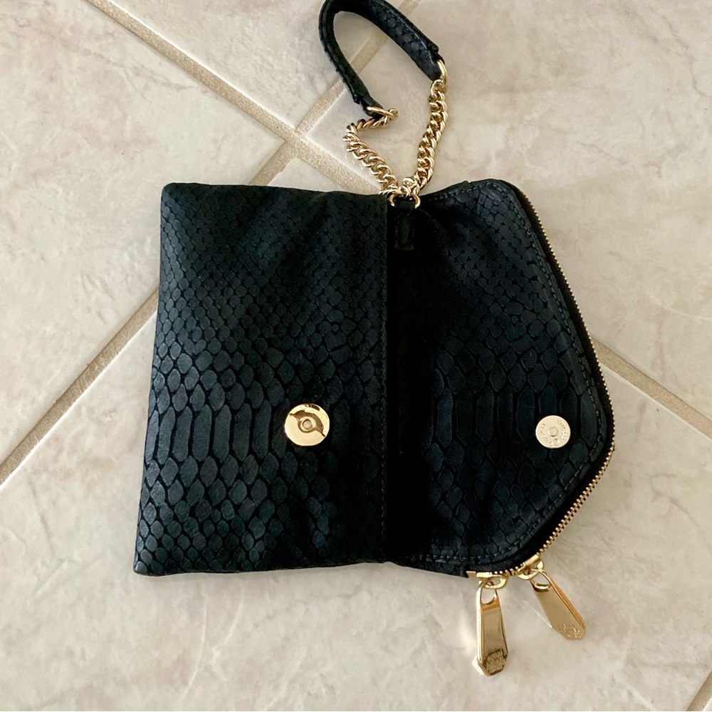 EUC Henri Bendel Black Sueded Snakeskin Embossed Leather Wristlet Clutch - Picture 8 of 14